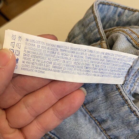 Forever 21 Button Fly Denim Shorts - Picture 5 of 6